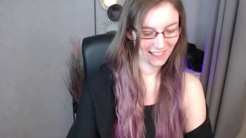 Snapshot of emma_lust94 chatting on September 29, 5:34 am emma online show from September 29, 5:34 am