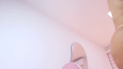 emma online show from November 17, 12:17 pm