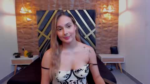 EMMA online show from November 1, 7:07 pm