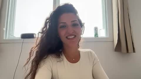 Emma online show from February 27, 6:19 pm