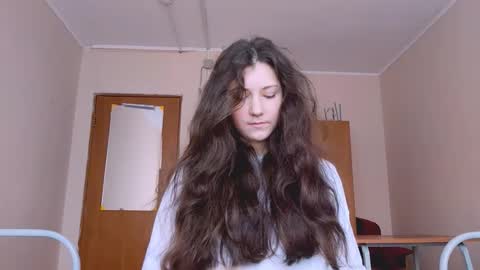 Emma online show from November 10, 11:27 am