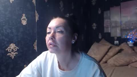 EmmaGoldX online show from January 16, 2:07 am