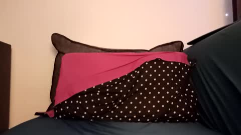 emmakros online show from September 13, 1:30 pm