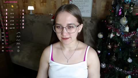 Mia online show from January 4, 11:43 am