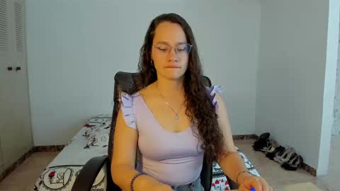 Emma Torres online show from March 8, 8:24 pm