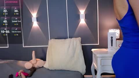 Emma watsom online show from January 18, 12:26 pm