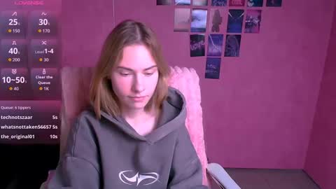 Emmi online show from February 17, 8:02 am