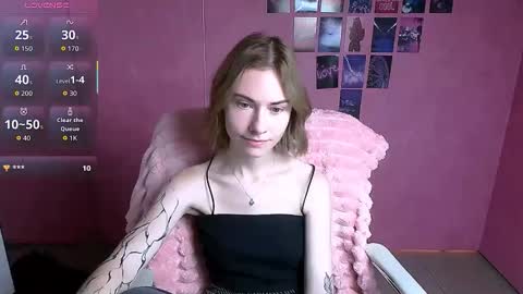 Emmi online show from November 28, 6:38 am