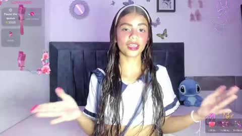 Emmie online show from April 27, 1:03 am