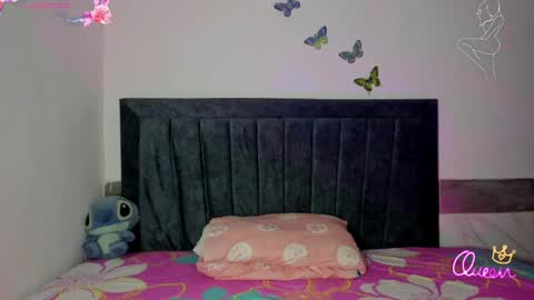 Emmie online show from March 27, 8:20 pm