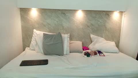 emmy online show from February 6, 9:40 pm