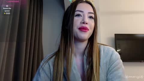 Em  Next Live Stream 3 Dec online show from December 31, 11:17 pm