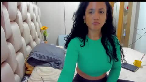 Snapshot of emperatriztapia chatting on January 12, 11:58 pm emperatriztapia online show from January 12, 11:58 pm