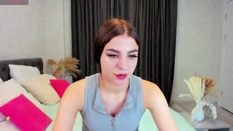 emy__angel online show from March 6, 12:43 am