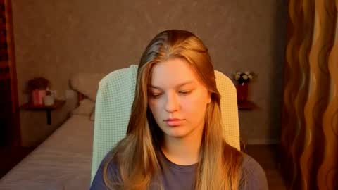 EmySway online show from November 14, 3:01 pm