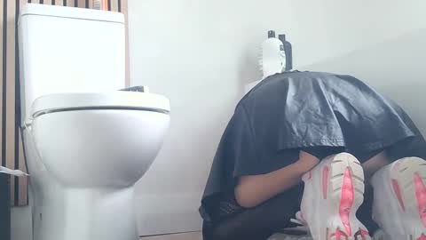 EnchantressElley online show from December 3, 12:46 am