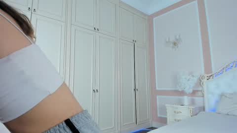 Snapshot of engeldaffin chatting on February 11, 6:44 pm Sofia online show from February 11, 6:44 pm