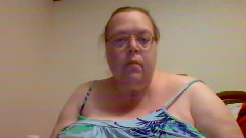 Snapshot of epic_ginger chatting on September 22, 12:14 pm epic_ginger online show from September 22, 12:14 pm