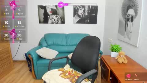Snapshot of erica_edmonton chatting on October 11, 10:20 am eRICA eDMONTON online show from October 11, 10:20 am