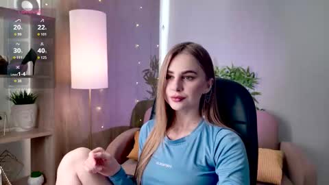 Erica online show from February 25, 7:18 am