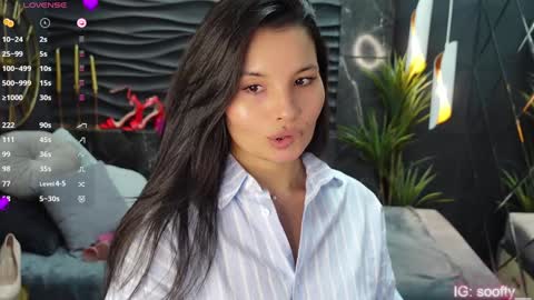 Snapshot of erika_soft chatting on January 11, 6:14 am Erika online show from January 11, 6:14 am
