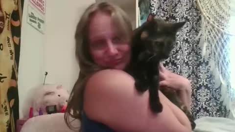 erikacharms online show from March 16, 2:10 pm