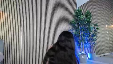 erikarossee online show from February 2, 6:12 am