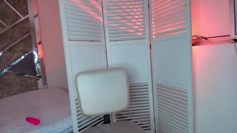 Eryx online show from November 26, 2:51 pm