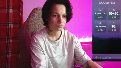 esajukyy online show from November 21, 3:14 pm