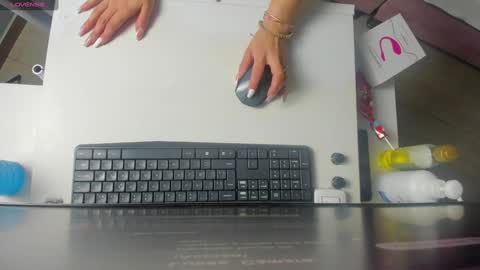 Escarlet online show from January 28, 4:08 am