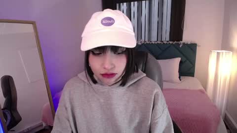 SCARLETT online show from March 6, 1:03 pm