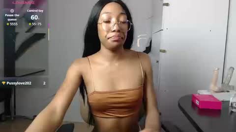 Snapshot of esmeralda_bk chatting on September 22, 9:46 pm esmeralda_bk online show from September 22, 9:46 pm