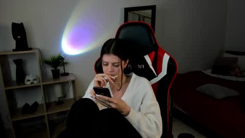 esteria online show from January 16, 8:14 pm