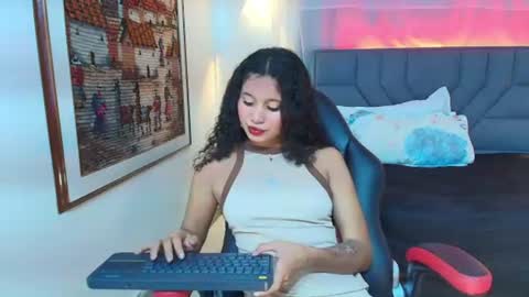 estefanya online show from July 17, 7:39 pm