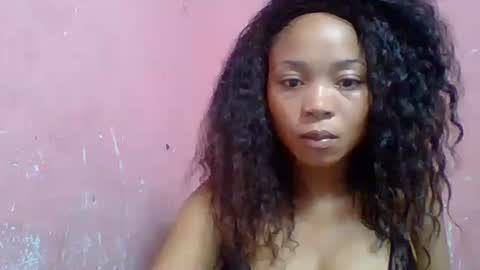 estelah20 online show from October 15, 12:41 pm