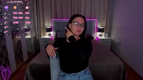 EsterPlayful online show from September 26, 10:46 am