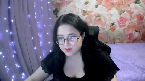 Snapshot of eternal_eighth chatting on February 10, 2:37 pm Didi online show from February 10, 2:37 pm
