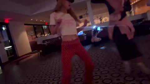 etherealclaire online show from April 23, 7:38 am