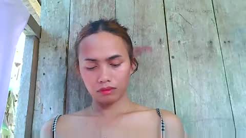 YELLA online show from March 8, 5:25 am