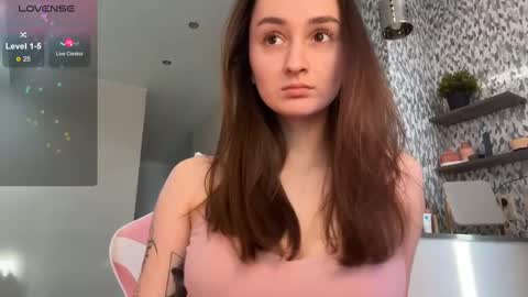 Snapshot of eva_elfis chatting on March 11, 12:17 pm Eva online show from March 11, 12:17 pm