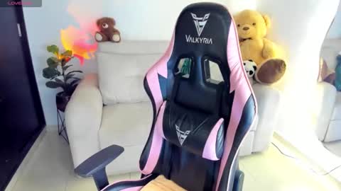 Eva   online show from October 6, 3:12 am