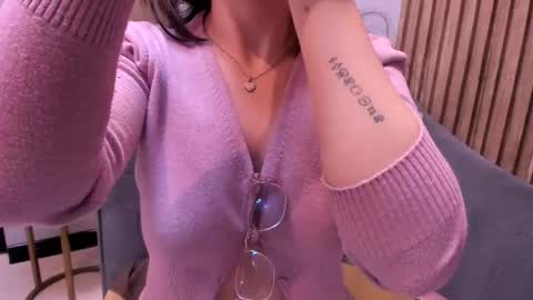 Snapshot of eva_macalliter chatting on October 9, 3:54 am Angelinne online show from October 9, 3:54 am