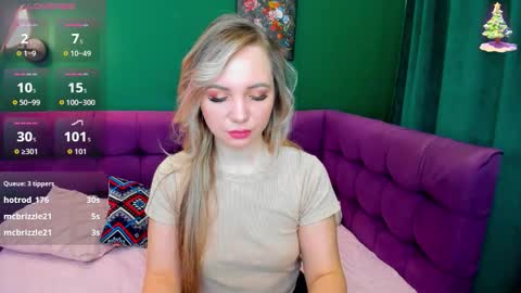 Snapshot of eva_moran chatting on October 15, 2:58 am Eva 3 online show from October 15, 2:58 am