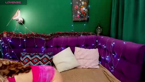 Snapshot of eva_moran chatting on December 31, 1:47 am Eva 3 online show from December 31, 1:47 am
