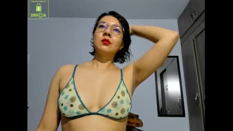 Eva online show from December 30, 12:09 pm