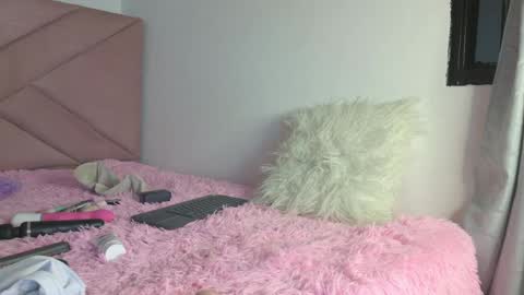 Eva Sin online show from April 2, 11:46 pm