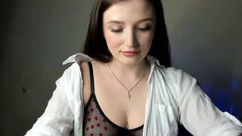 Snapshot of evaamillerr chatting on March 12, 8:52 pm Eva online show from March 12, 8:52 pm