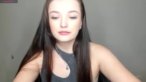 Snapshot of evaamillerr chatting on January 28, 10:45 am Eva online show from January 28, 10:45 am