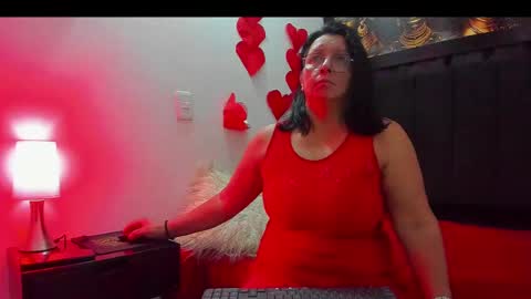 Eva online show from March 6, 8:05 pm