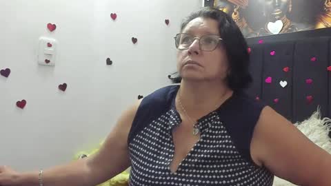 Eva online show from April 15, 8:31 pm